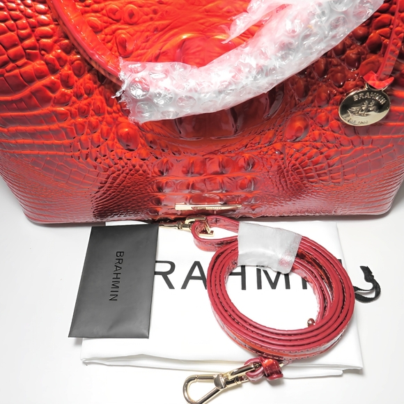 ❤️NWT BRAHMIN RADIANT RED LARGE DUXBURY GENUINE LEATHER DURABLE XBODY HANDBAG! - Picture 8 of 11